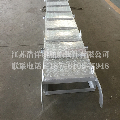 鋁質跳板碼頭梯
